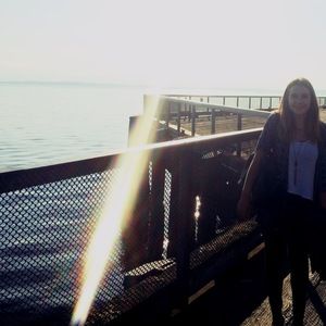 Meet your Posher, Hunter